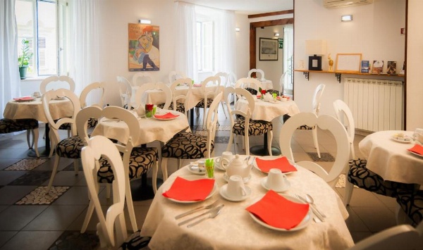 Hotel Centrale image 8